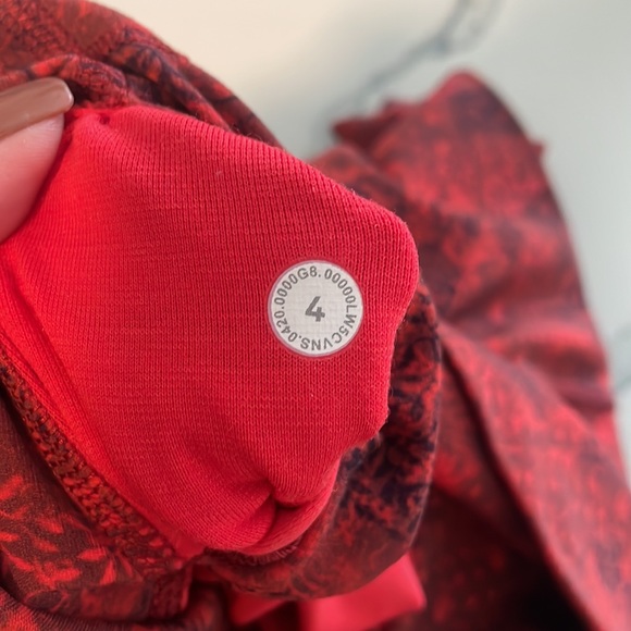 Lululemon Align Pant 28" *Lunar New Year - Picture 6 of 6